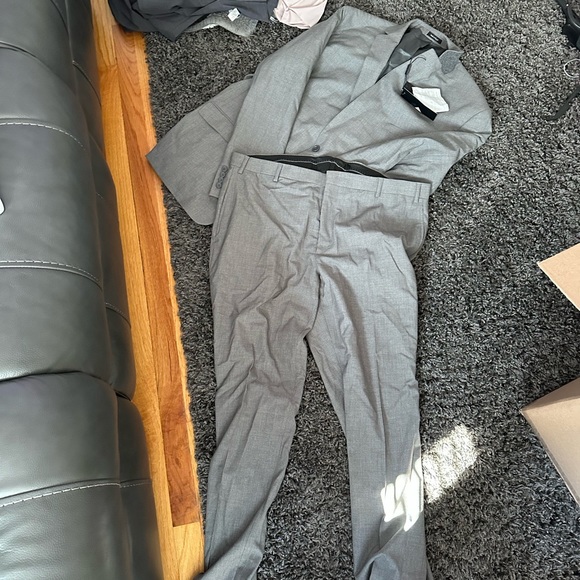 Marc New York suit new with tags